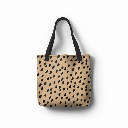 Beige tote bag with black dots – stylish goody bag idea by TASHAU.