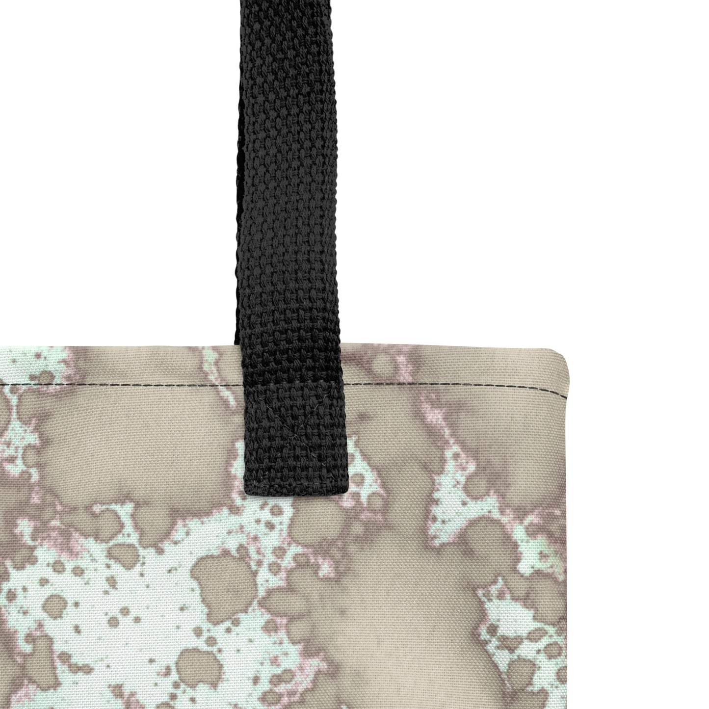 Sustainable tote bag in earthy white and ash gray tones – TASHAU Silver Grove eco-friendly shopper design.